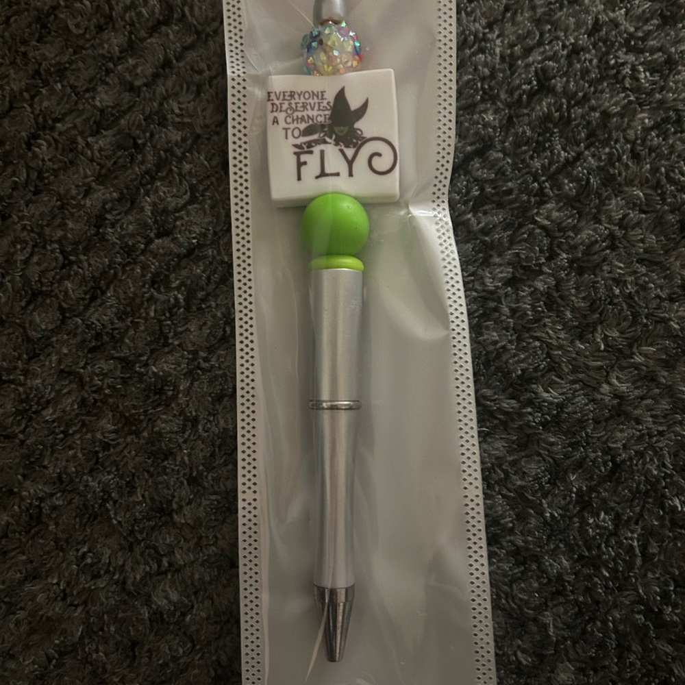 Hand Crafted Silver and Green Pen with Inspirational Charm